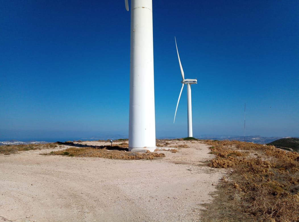 Wind turbine Vibration monitoring #admes #admesgr #windturbine #windturbines #vibrationmonitoring