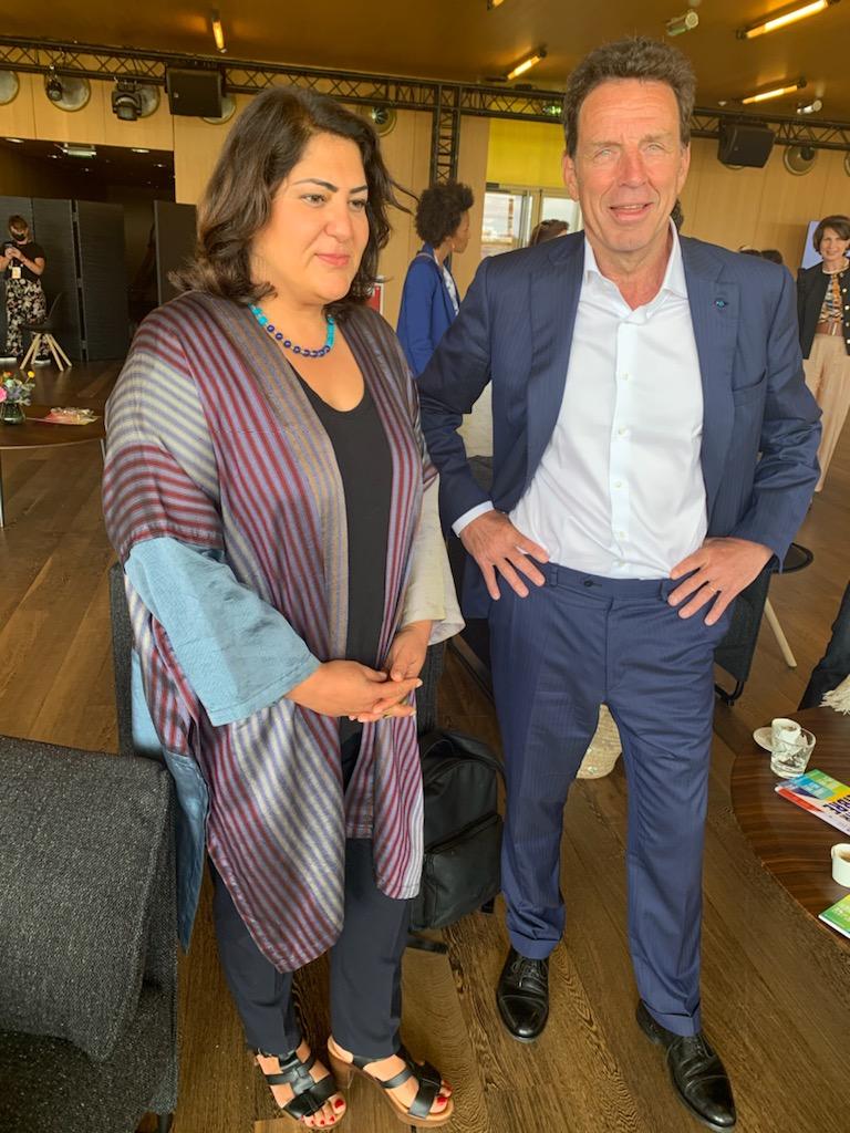 Geoffroy Roux de Bezieux (@geoffroyrdb) on Twitter photo témoignage bouleversant de <a href="/ChekebaH/">Chekeba Hachemi</a> sur les menaces qui pÚsent sur les femmes en Afghanistan
nous ne pouvons pas les abandonner #LAREF21 témoignage bouleversant de <a href="/ChekebaH/">Chekeba Hachemi</a> sur les menaces qui pÚsent sur les femmes en Afghanistan
nous ne pouvons pas les abandonner #LAREF21