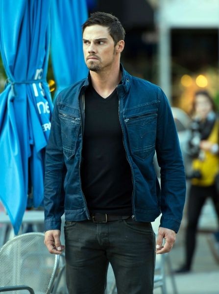 GPilchee's tweet image. You know they taking Beauty &amp;amp; the BeSt of netflix so I webt abd boughttbe DVDs so I would never have to miss watching tis awesome guy, my fantasy, my gem. I take him every where, he makez my life so amazing.i love you Jay Ryan ❤❤❤❤💋💋💋💋