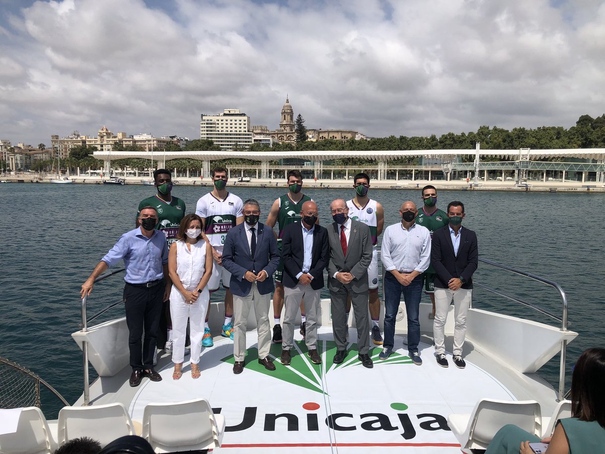 🎽 Las instituciones, siempre con nosotros <a href="/malaga/">Ciudad de Málaga</a> <a href="/diputacionMLG/">Diputación de Málaga</a> <a href="/AndaluciaJunta/">Junta de Andalucía</a> <a href="/FundUnicaja/">Fundación Unicaja</a> <a href="/UnicajaBanco/">Unicaja</a> <a href="/aytodebenahavis/">AytodeBenahavís</a> 
💚💜 #YoSoyDelUnicaja #TenemosTantasGanasYaDeVeros <a href="/JomaSport/">Joma Sport</a> <a href="/malagatour/">City Sightseeing Málaga</a> <a href="/CitySSEspana/">City Sightseeing ESP</a>