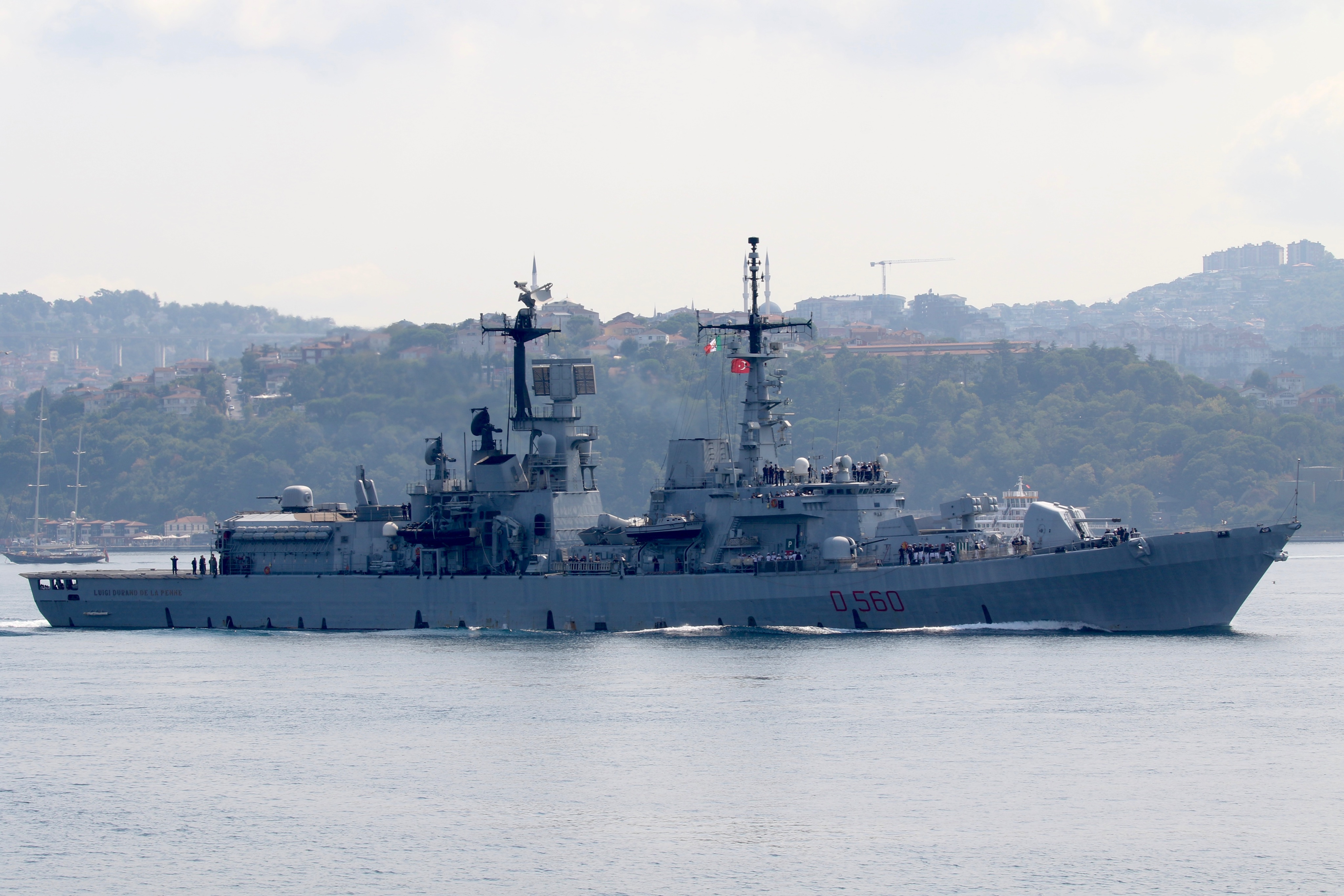 Yörük Işık on Twitter: ".@ItalianNavy de la Penne (Ammigrali) class guided missile destroyer ITS Luigi Durand de la Penne (x-Animoso) transited Bosphorus towards Mediterranean after Odesa port visit. D560 is armed with