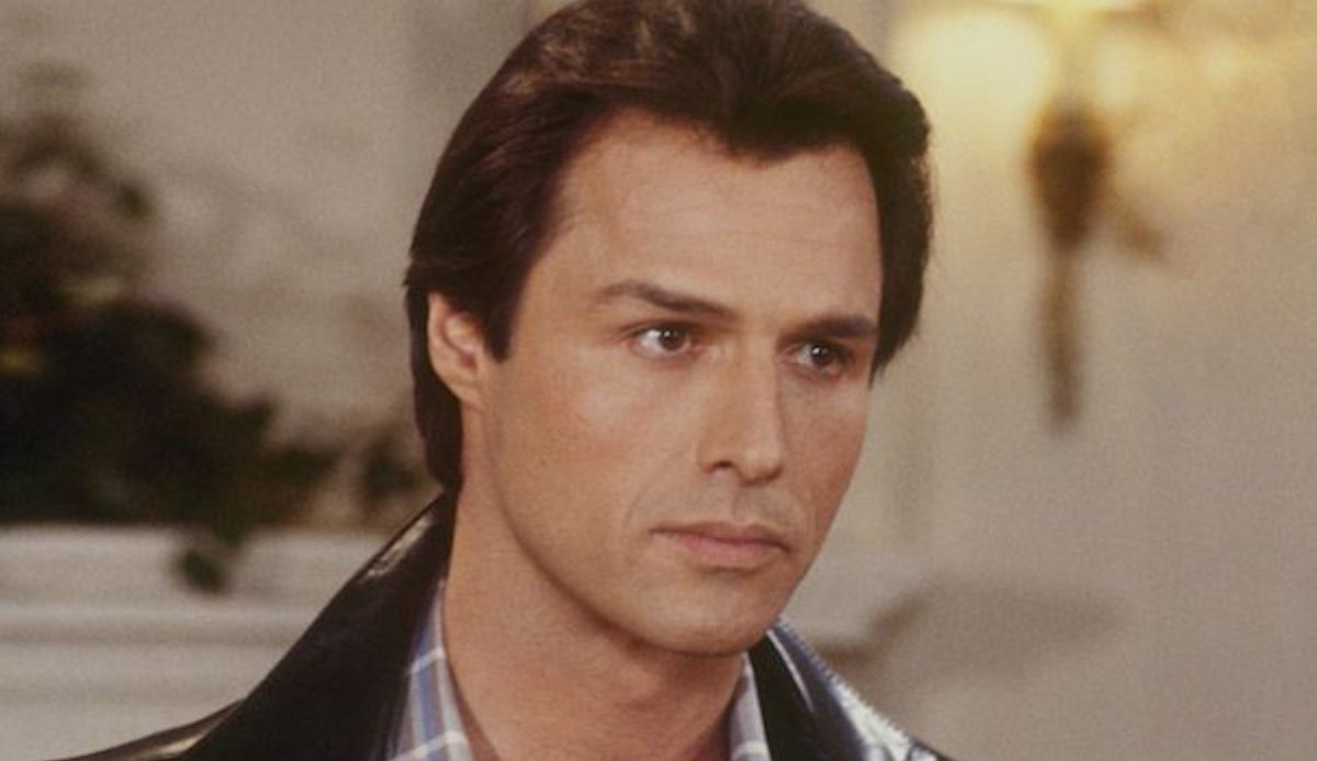Mediasinfos's tweet photo. #MichaelNader alias #DexDexter dans la série américaine #Dynasty est décédé à l'âge de 76 ans, 10 jours seulement après avoir reçu un diagnostic d'un cancer incurable. L'annonce a été faite par son épouse, Jodi Lister, sur Facebook. https://t.co/9xGtEMDE6G