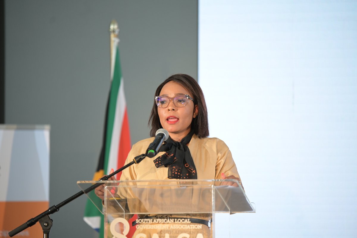 SALGA_Gov's tweet photo. Day two of the National SWC Seminar & Local Government Women Leadership Development Masterclass Series has resumed. Compassionate leadership is the theme for this morning's master class.
#Inspiringservicedelivery
#20yearsofdemocraticlg
#theyearofcharlotmaxeke
#WomensMonth https://t.co/YrcHK9ZGyk