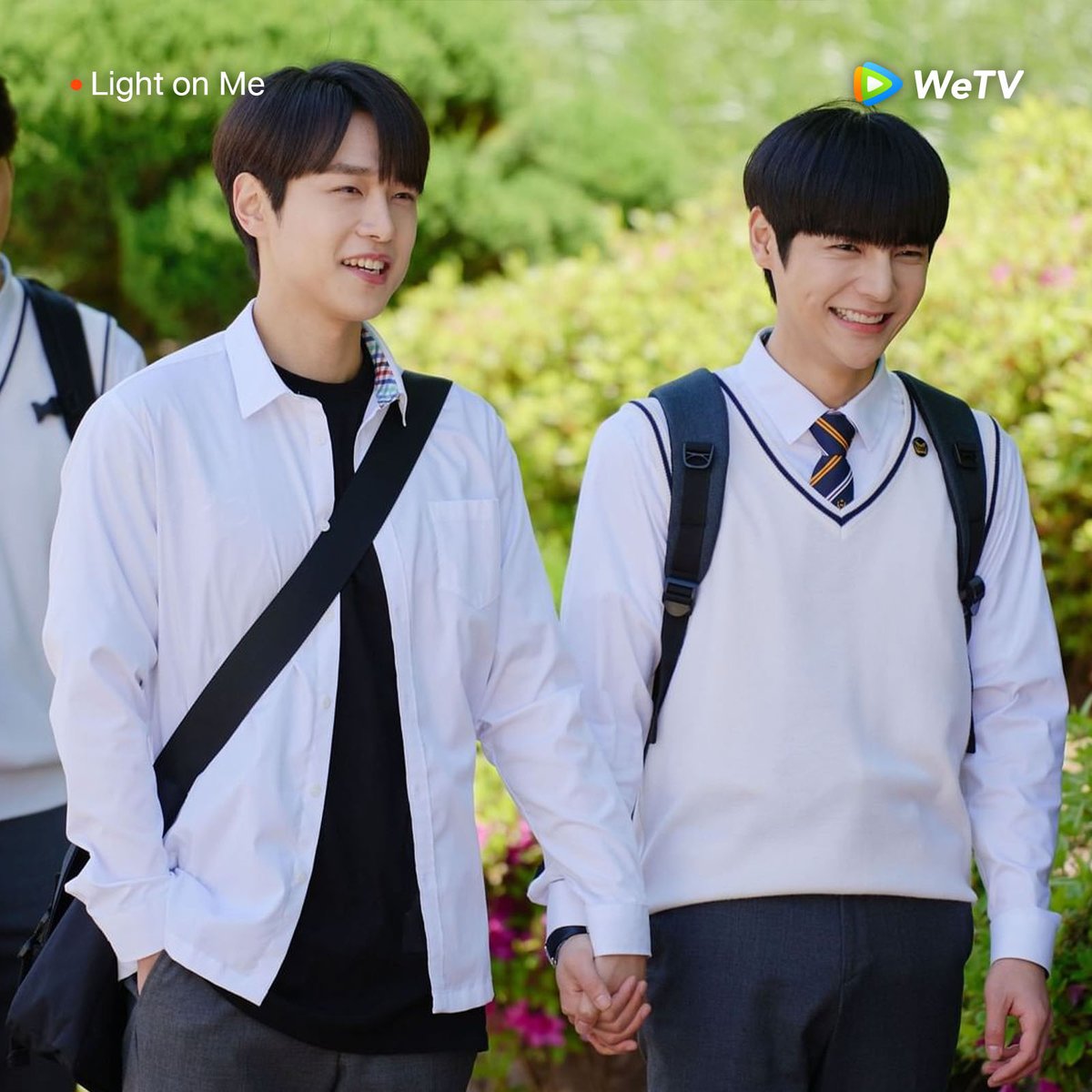 WeTVThailand's tweet photo. ใครที่ชอบซีรีส์วายเกาหลีละมุนหัวใจ❤️
เรื่องนี้ห้ามพลาดดูได้ที่ WeTV เท่านั้นนะ!!!

🎥 #LightOnMe ดูซับไทยฟรี! ครบทุกตอน คลิกเลย 👉🏻 https://t.co/zWUQggoiIy

#WeTVth
#WeTVซีรีส์เกาหลี
#WeTVซีรีส์วาย https://t.co/TKvPxZ5Chc