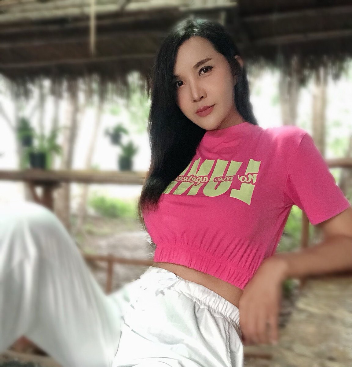 สาวสอง สาวเสียบ tweet media