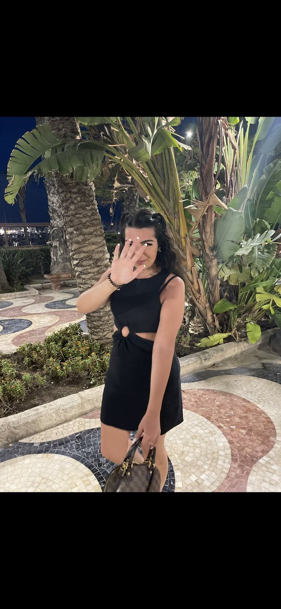 | Carlita | tweet media