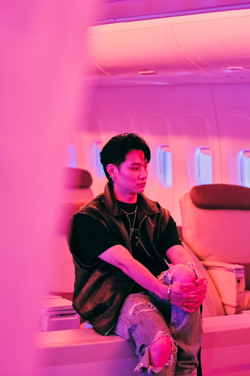 archive_Jaebeom's tweet photo. Thread: JAY B SOMO:FUME Behind the Scenes

#SOMOFUME 
#JAYB #제이비 @jaybnow_hr https://t.co/C5EwFIIBtp
