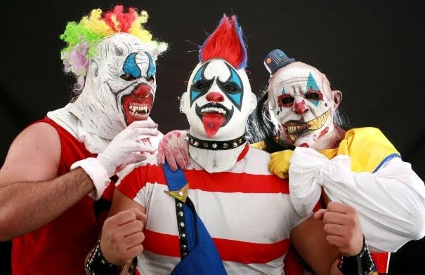There three clowns at the. Lucha libre AAA Лос психо цирк. Борец и клоун.