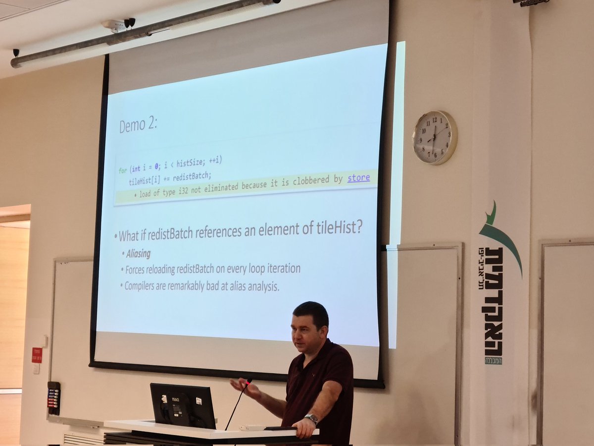 dvirtzwastaken's tweet image. @OfekShilon talks about a major problem of C++: assumed aliasing killing performance #corecpp2021