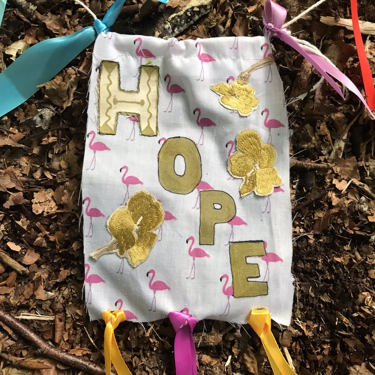 UrsulaHurstArt's tweet photo. Taking down #wishflags gave me a chance to see the #love and care that went into each one. Now to sew them into #wallhangings @ace_thenorth @PoemsPicturesP #drawinghopeflags #community #art https://t.co/AD4tdtoogw