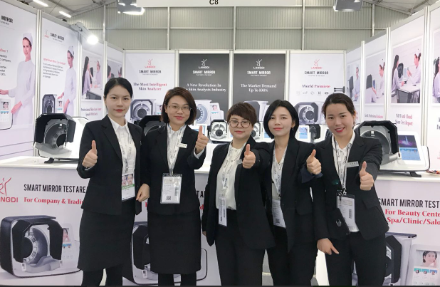 langdybeauty's tweet photo. Shenzhen Langdai beauty will bring you high-tech with imaging system. Top R&D team, best service of sales team and good skin analyzer matches with your business. #skinanalyzer #beautymachine #cosmetics #aesthetics https://t.co/qzId8Plr2F