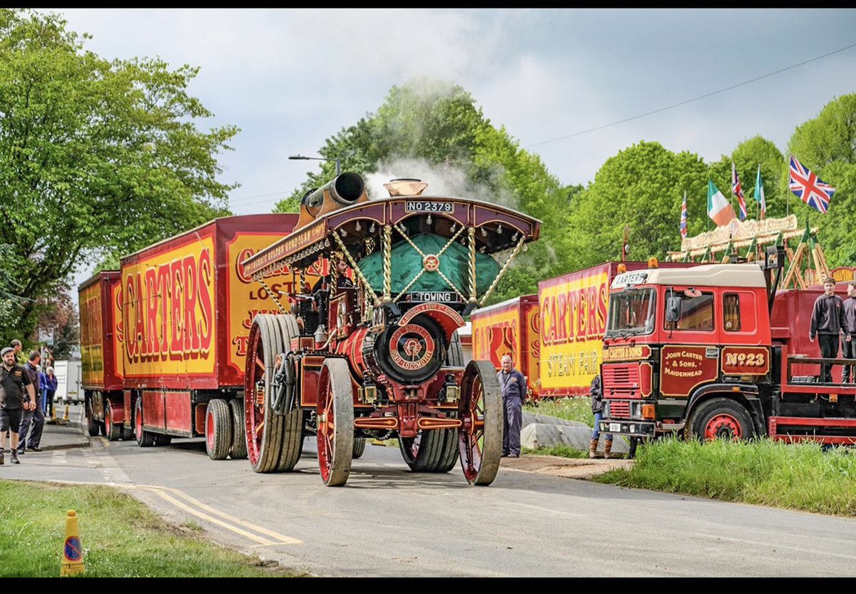CartersFair's tweet photo. We open 🎠TOMORROW🎠 at 12 in #pinkneysgreen #Maidenhead & we can’t wait to see you all! It is our biggest fair of 2021 & we have our fab FREE fireworks🎆 display at 9pm on Sat evening plus we are celebrating 40yrs of the fair visiting here! Read more here https://t.co/9QrcWSHxbq https://t.co/qhUJZO7t5l