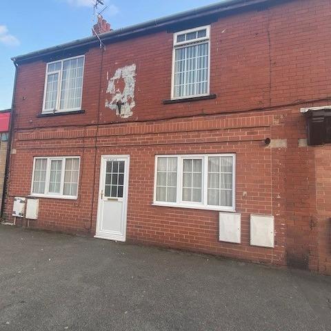 HayesPropGroup's tweet image. NEW INSTRUCTION! - To Let -

1 Bedroom Ground Floor Flat, Rent £425, Bond £490

The Circle, Moorends, Doncaster, DN8 4LL

See link below for more info

hayespropertygroup.co.uk/detail.php?id=…

We are members of 'Client Money Protect' &amp;amp; 'The Property Ombudsman'