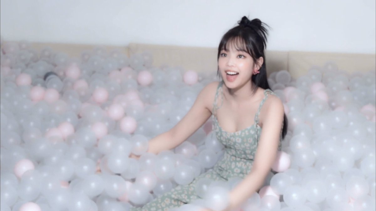 🖤✨ (@jenniesrenes) on Twitter photo 