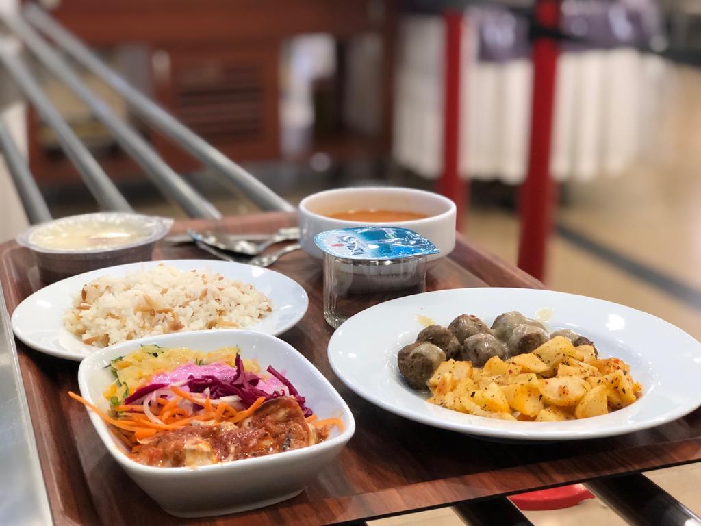 NetKurumsal's tweet photo. Müşterilerimize en kaliteli en lezzetli yemekleri, en hijyenik şartlarda sunuyoruz...

https://t.co/CWKdHwVq6R
#catering #yemekfirması #topluyemek #kurumsalcatering https://t.co/zapT64K4oN