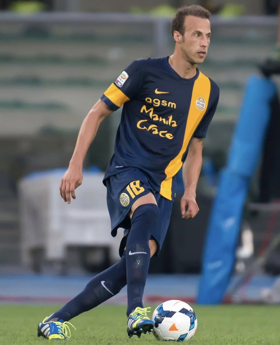 HBD to former <a href="/HellasVeronaFC/">Hellas Verona FC</a> defender Vaggelīs #Moras, who turns 40 today. 💙🎂💛

(2012-2016)
Games: 139
Goals: 5
Assists: 3