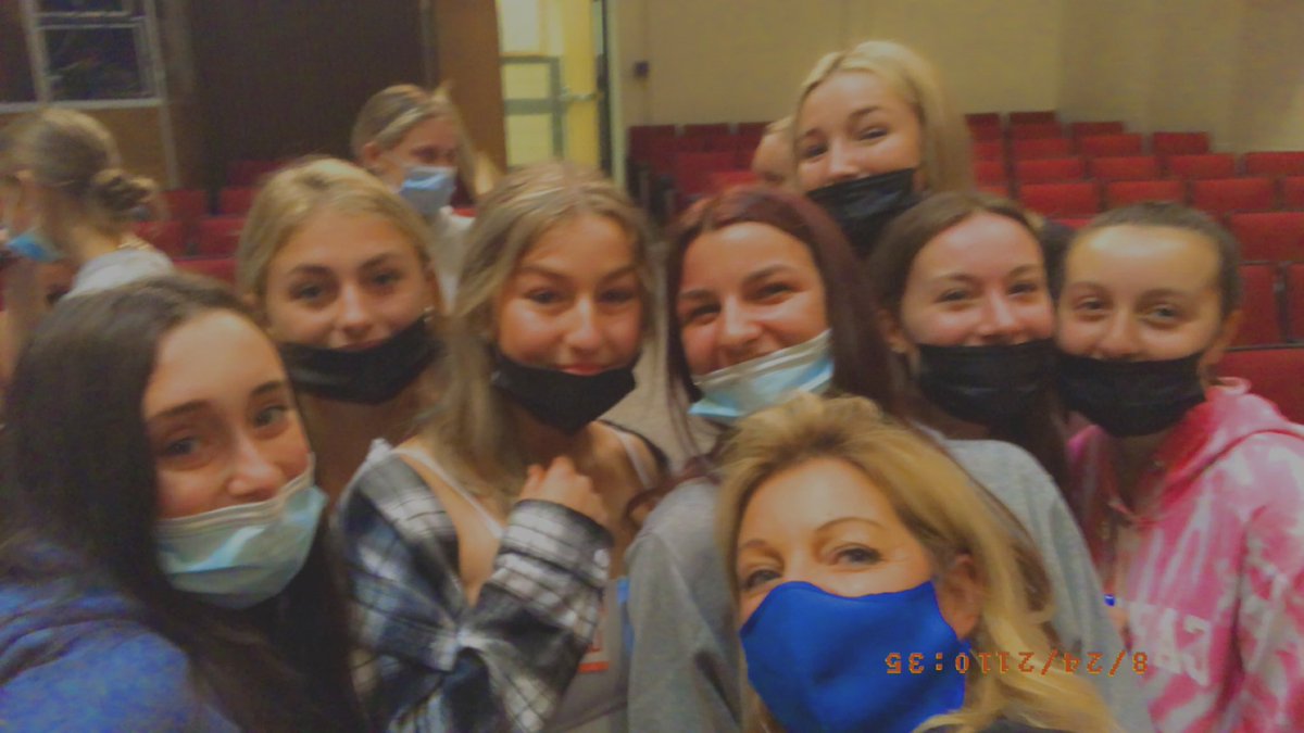 Deb Hult tweet media