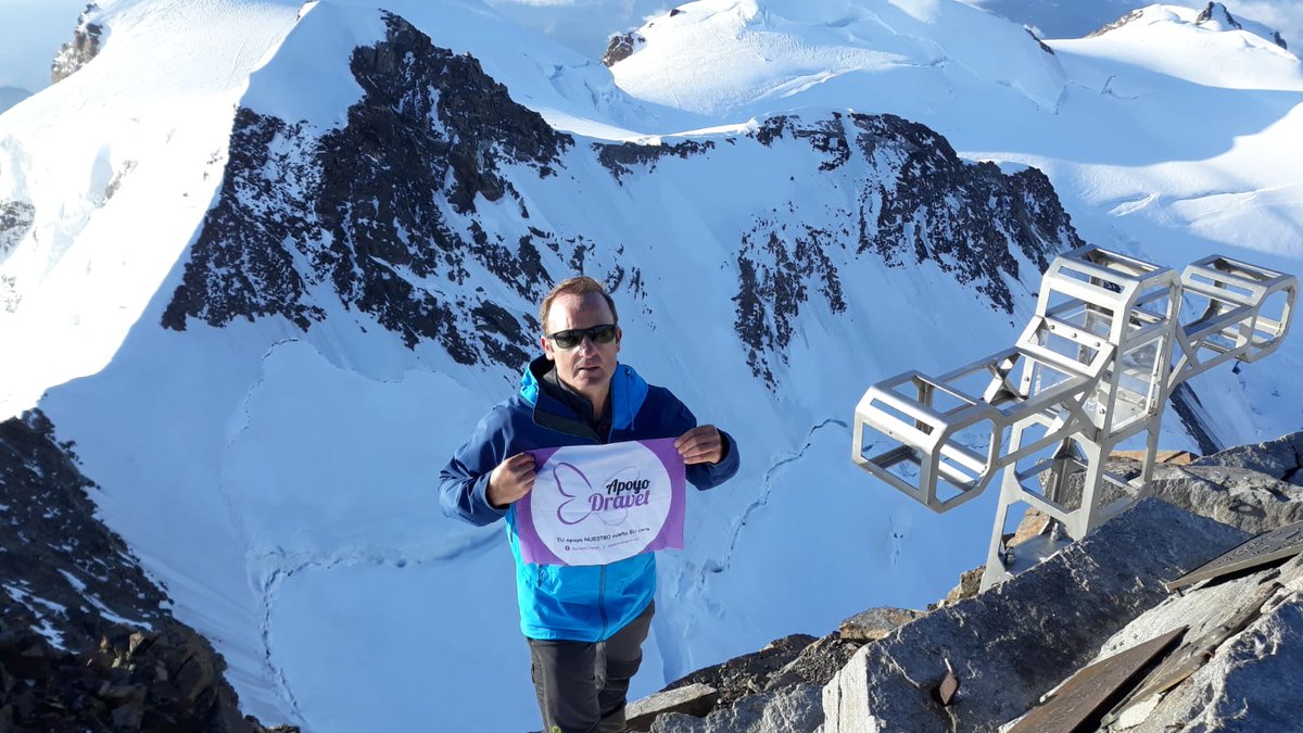 gipsolidarioa's tweet photo. ⛰️#ErronkaSolidarioa ⛰️#RetoSolidario #Dravet
👣🆙#Manueliñarrea #Cervino mendiko aterpera iritsi da! Aurrera Manuel!
👣🆙 ¡#Manueliñarrea llega al refugio del monte #Cervino! ¡Ánimo Manuel!
#Alpes #Alpeak @apoyodravet
Jarraitu/Síguelo:ℹ️👇👇👇
https://t.co/f0bhK4FZQW https://t.co/34tJqKsNs0
