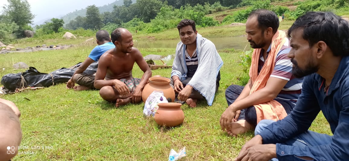 santanukoela4's tweet photo. ମୋରଆମ ପ୍ରିୟନବୀନ ପଟ୍ଟନାୟକ ମହଦୟ କୁଗୋଟିଏ ପ୍ରଶ୍ନ କଣକୋମ୍ପୁଟର ଶିକ୍ଷକ ଶିକ୍ଷୟିତ୍ରୀହୋଇ 5ବର୍ଷକାର୍ଯ୍ୟ କରି2 ବର୍ଷଚାକିରି ଆଶାରେଘରେ ବସିବାଆମ ଭୁଲ, କୁହନ୍ତୁsir😭🙏🙌ଜବାବଦୀୟନ୍ତୁ। @CMO_Odisha @SecyChief
@Vkpandianfancl1 @FdOdisha @samirdash01 @SMEOdisha1 @satyabrata1967 @OSEPA_Official @UNHumanRights https://t.co/XVNbjJ54WK