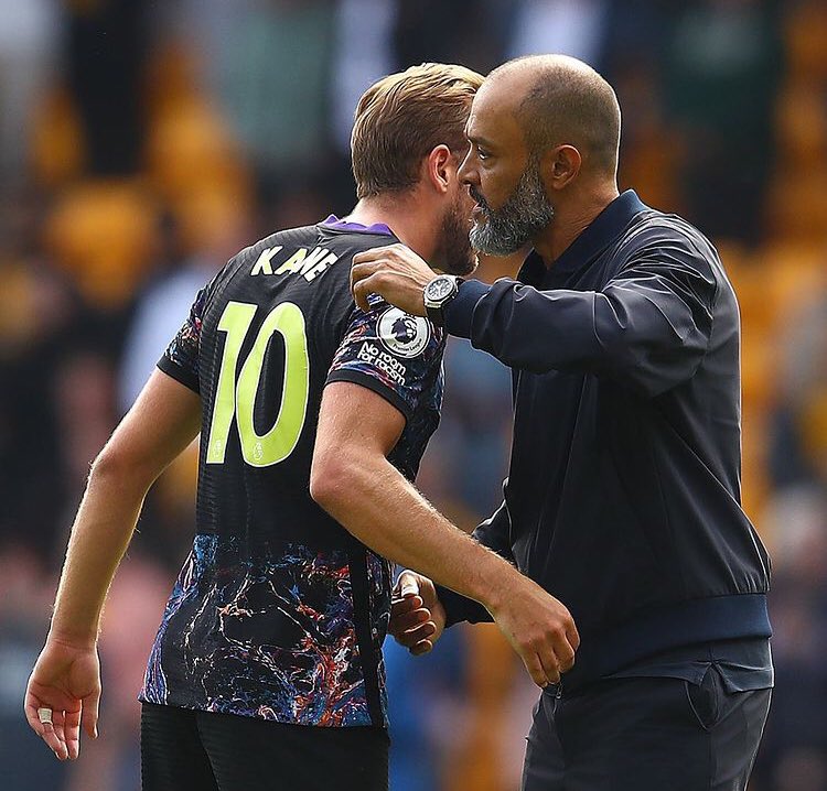 Hotspur_TR's tweet photo. 🚨Harry Kane haftalık 400.000 £’luk yeni sözleşme talebinde bulundu. 

💰Hali hazırda en çok kazanan PL oyuncusu haftalık 385.000 £ ile Kevin De Bruyne. https://t.co/dUq425gb4E