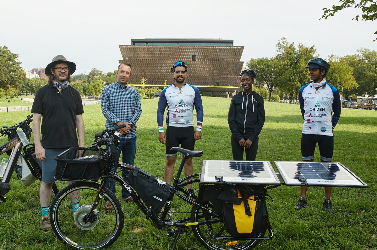 SunPedal_Ride's tweet photo. @StreetLightData is the co-sponsor of The SunPedal Ride USA Cross Country journey (https://t.co/8meRfUDP7k). We met the team while passing through Washington DC @MartinOnTraffic #thesunpedalride #ebike #activetransportation
#multimode #transportationdata
#climateaction https://t.co/oYd5wZybqR