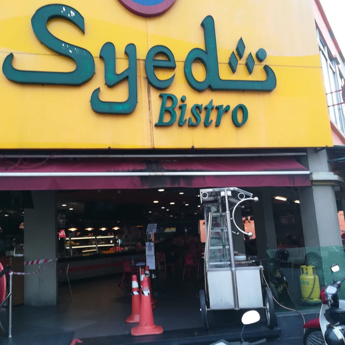 Break fast with Nasi Bukhara Ayam and Nasi Bukhara Kambing at Puchong Perdana.
#nasibukhara #syedbistro #puchongperdana
#shahjualhartanah #shahjualrumah #shahjualkondo #fyp