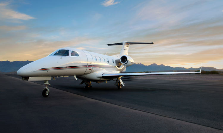 JetCardsDotOrg's tweet photo. @NetJets temporarily stops jet card sales due to high flight demand https://t.co/sEXPdBRQtG  #privatetravel #luxurylifestyle #businesstravel #jetcards #corporatejet #privatejetcard #smalljets https://t.co/kg3ddhJSBk