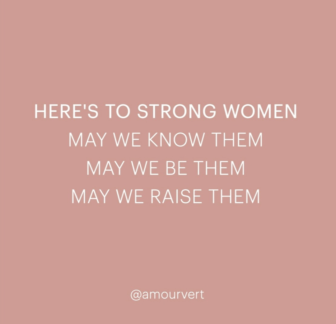 erinfabio's tweet photo. Happy Women's Equality Day! This date marks the adoption of the 19th Amendment, but we recognize the steps that still need to be taken for equality. May we lift up the strong women in our lives today and every day. 
@amourvert
.
.
. https://t.co/NMMvpMjuVw