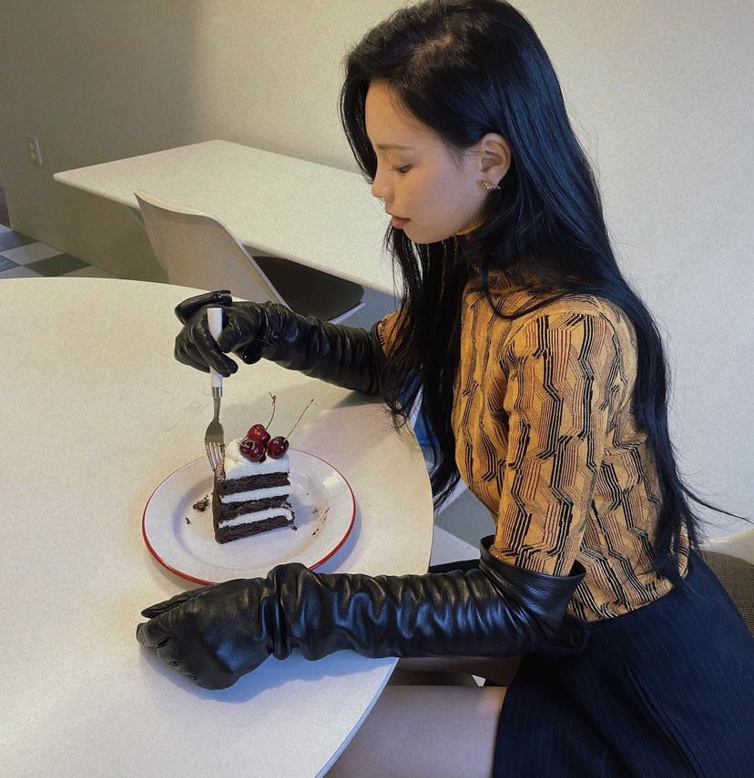 u_youha ig post | 08.26.21 

#YOUHA #유하 <a href="/YOUHA_OFFICIAL/">YOUHA</a>