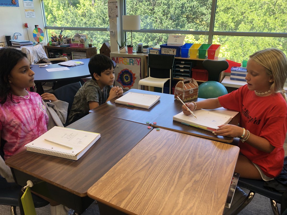 LeaRayHPISD's tweet photo. Building math communication skills and learning from each other!  ⁦@ArmstrongHP⁩ https://t.co/JrnPmnkjeg