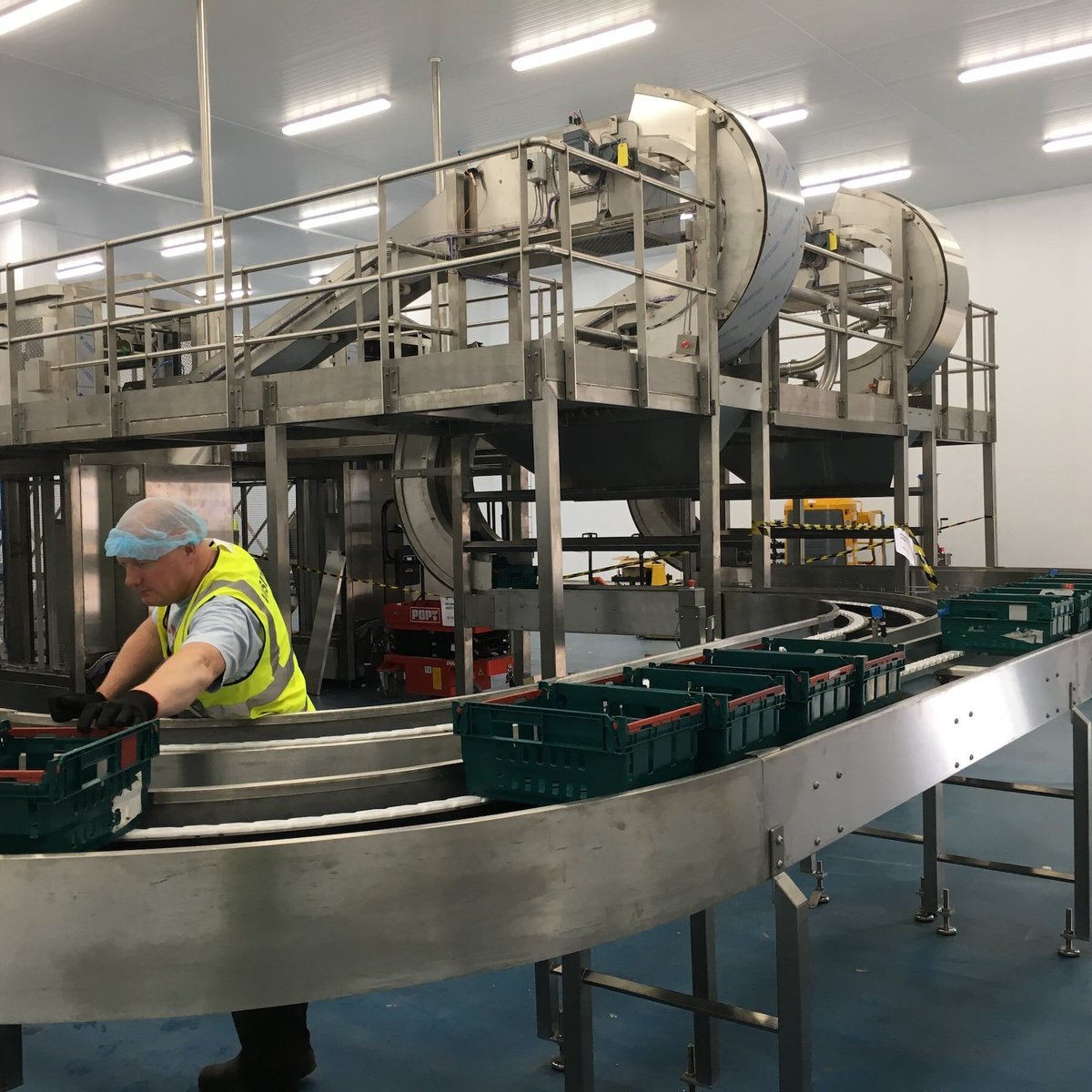 indwash's tweet photo. We have an innovative & highly customisable range of #TrayWashing solutions that can be supplied with automated tray handling equipment for the infeed & exit of the #IWM #TrayWashingMachine
Learn more... https://t.co/wYJmrkfBb4
#IFE22 #CK21 #FDX2021 #MiBHour #ManufacturingUK https://t.co/kRRQLDW3JQ