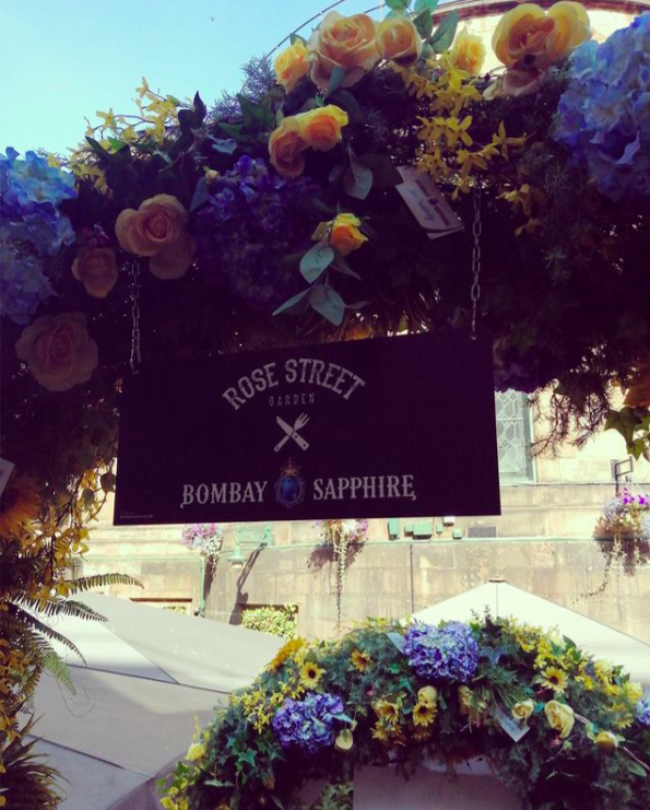 EvolveGroup4's tweet photo. Pretty little sign installed today on the flower arch @rosestreetgarden @bombaysapphireuk #signage #signs #flowers #flowerwall #design #bombaysapphire #edinburgh #rosestreet #gin #summer #evolvesigns #evolveeveryday https://t.co/XG7dqul5gL