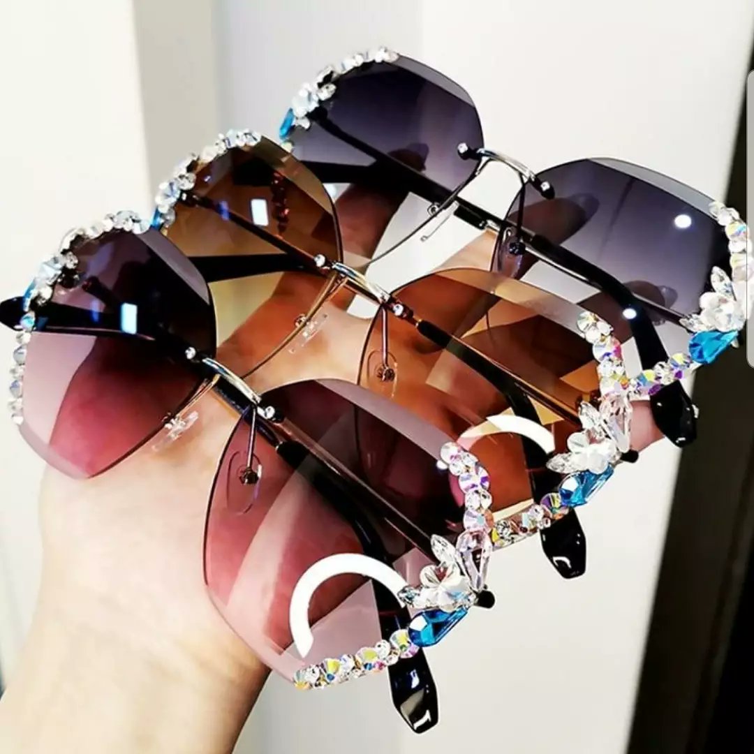 perfect_glory's tweet photo. shop now @perfect_sunglassas_phonecase on ig https://t.co/EGD7RAi0DO