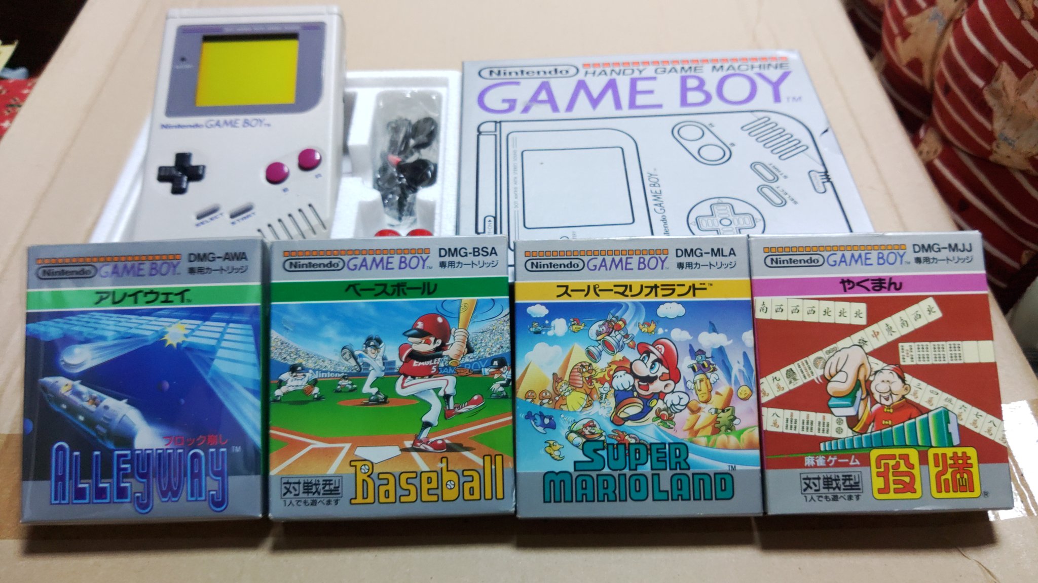 ゲームボーイ×12 レトロゲームをプレイできる｢大人のゲームボーイ｣で遊んでみた