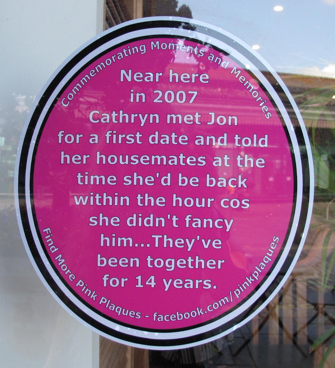 PinkPlaques's tweet image. ❤️ Aww! Commemorating a first date ❤️ Thanks to Monty's Cafe on the Barbican for hosting this facebook.com/MontysPlymouth and to Cathryn for sending in your memory - Pink Plaques sponsored by @mayflower400uk with @plymouthcc @theboxplymouth @PlymCultureUK + support of @PlymCityCentre