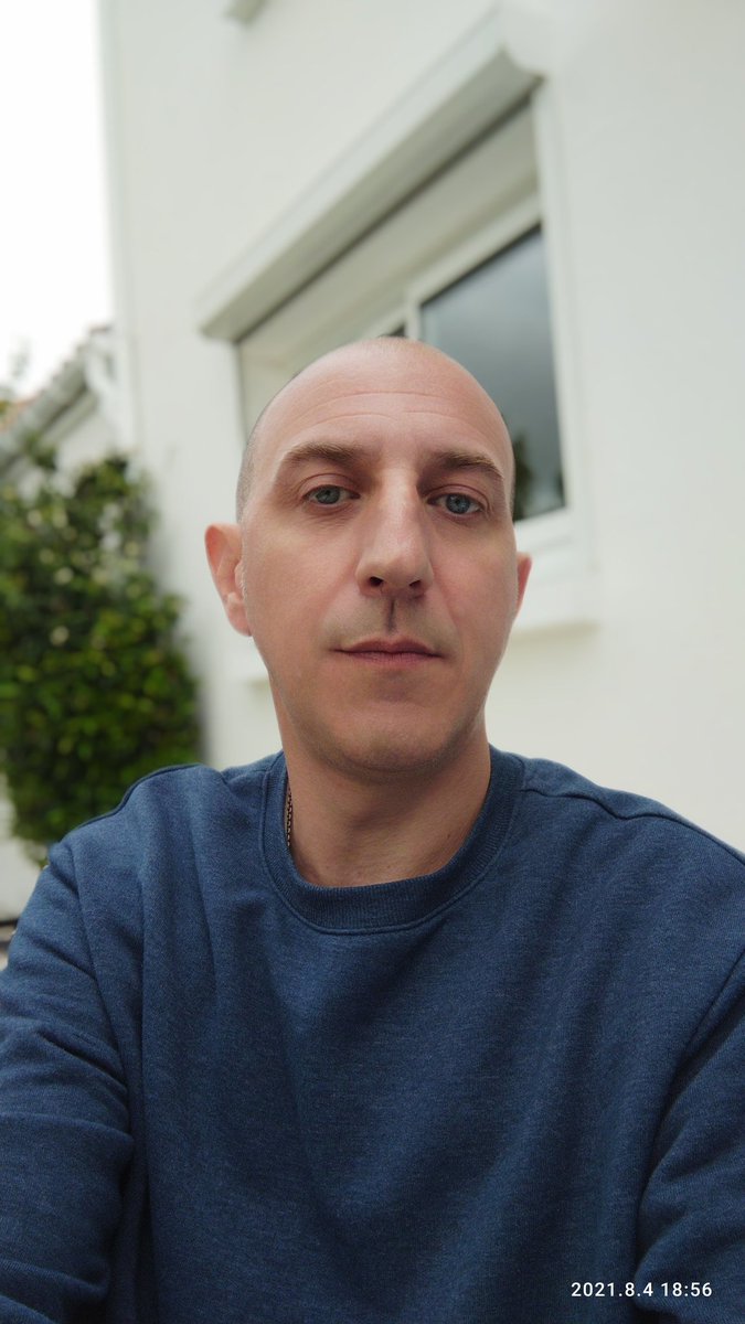 Fred Lanscelot tweet media