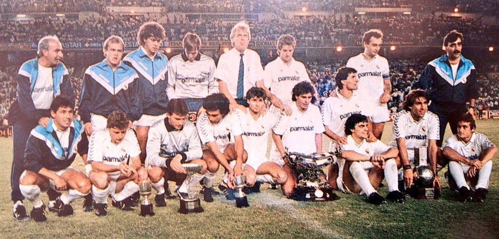 Hoy se cumplen 34 años de la goleada por 6-1 (Butragueño ⚽️⚽️, Hugo Sanchez⚽️⚽️, Harper [pp]⚽️ y Michel⚽️) al Everton en el IX Trofeo Santiago Bernabéu.