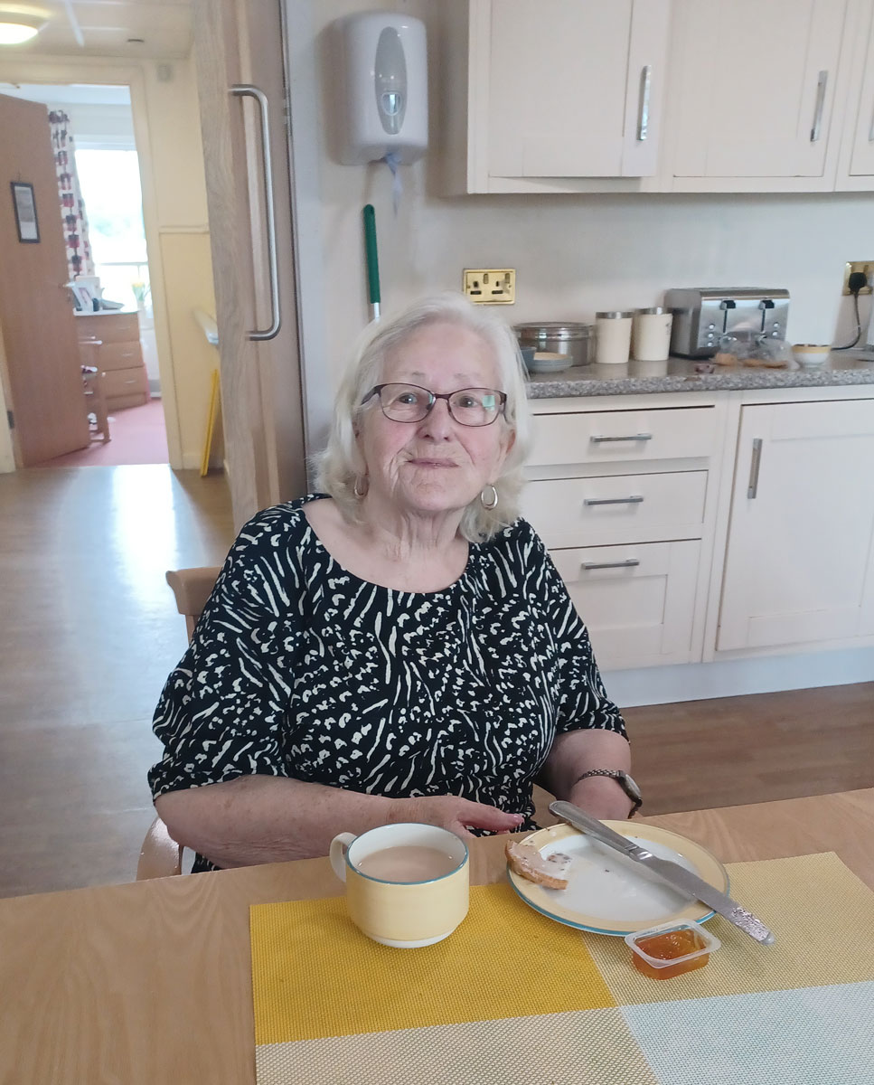 Silverline_Care's tweet photo. iF there is one thing our residents in #SpringhillCareHome enjoy more than making empire biscuits then it is, of course, eating them.
Lovely work, ladies, we hope the biscuits were as yummy as they look! https://t.co/TQmmlcuyNr