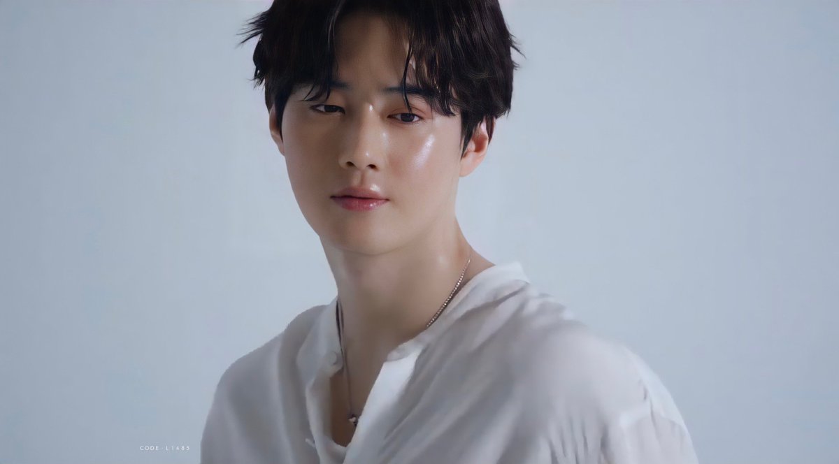 forKJM_'s tweet photo. He is radiant ♡
#SUHO https://t.co/lsCyQxEXuJ