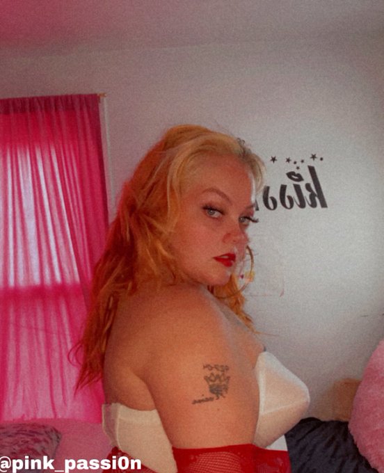 Good morning loves #goodmorning it&rsquo;s a beautiful day to subscribe. https://t.co/ClL43fQytP https://t<a href="/tag/goodmorning"class="tags">#goodmorning</a>