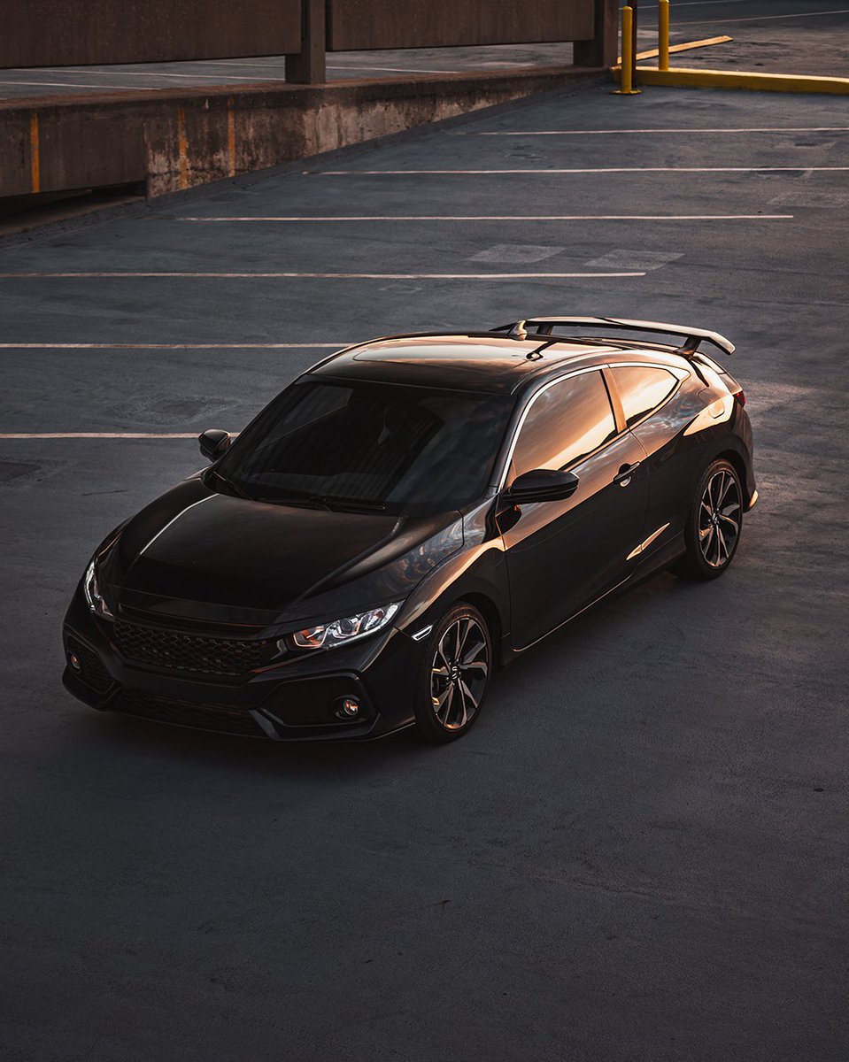 gatesjpeg's tweet photo. @shotbymarsha I mainly do automotive photography now https://t.co/CgNznc2xeJ