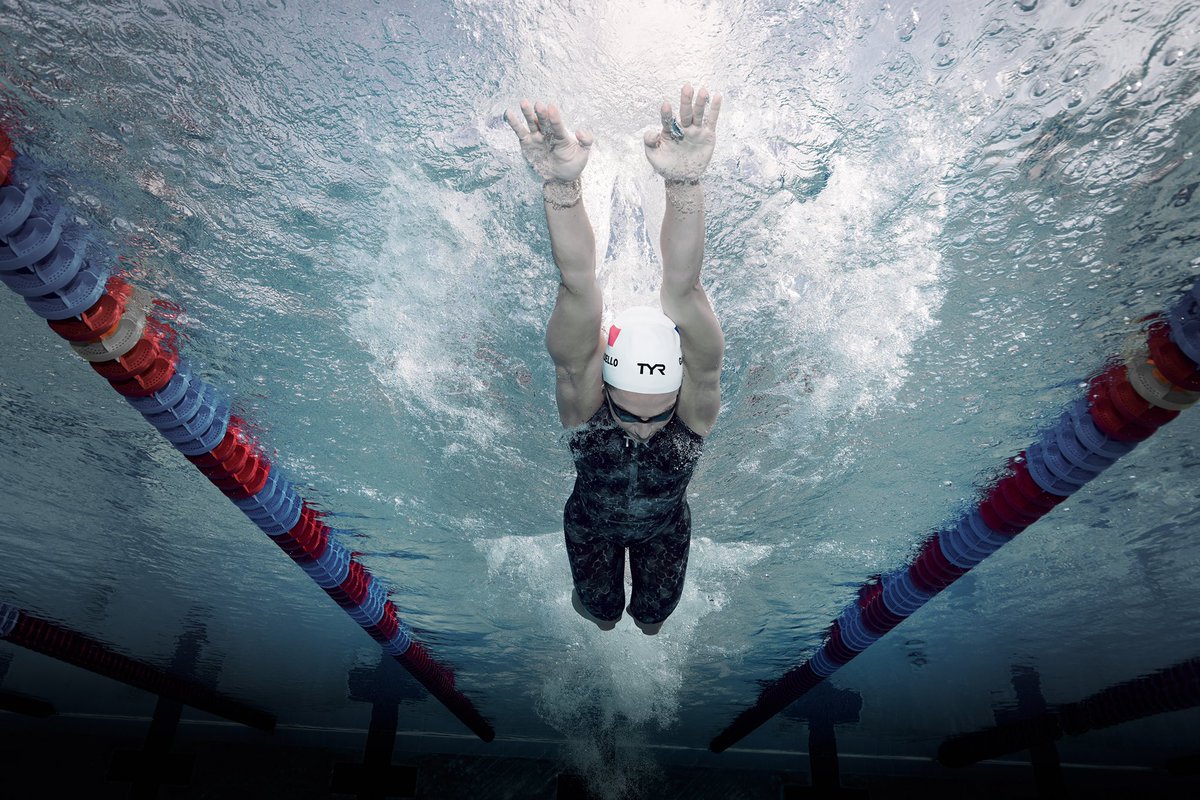 Reaching for the weekend. #TeamTYR