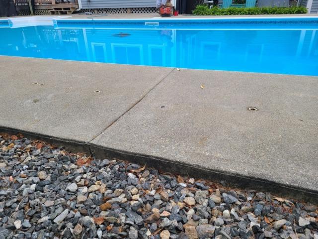 LeaderFSI's tweet image. Before and after PolyLevel in North Grafton, MA.