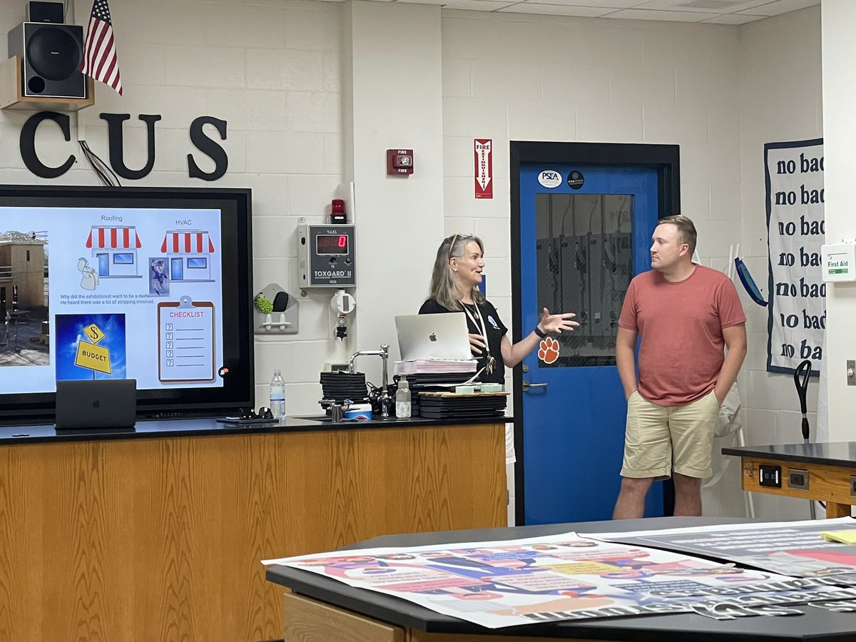 Cornell recently kicked-off our <a href="/remakelearning/">Remake Learning</a> Moonshot Grant - Mapping Professional Development Pathways w/ <a href="/TCFPE/">Consortium</a> <a href="/Rachel_McVeagh/">Rachel McVeagh</a> <a href="/cmuetc/">CMU's Entertainment Technology Center</a> <a href="/aaronaltemus/">Aaron Altemus</a> <a href="/J_Balash/">John C. Balash</a> <a href="/betterquestion/">betterquestionsEDU</a> #Heutagogy #WeAreCornell