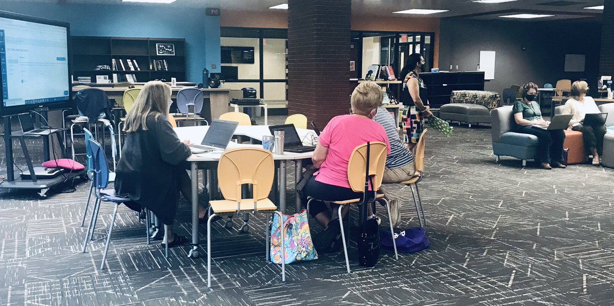 KOGoldenEagles's tweet photo. Shout out to @kotechsmith @TheITPersin and the rest of the Tech Department staff for providing training on Chromebooks, Go Guardian, Kami, Ed Puzzle, Pear Deck & more as part of today’s Inservice for K-12 teachers! 💻
#BacktoKO #KOProud @curriculum_kosd @KOSDSuper https://t.co/TroBUm5Bon