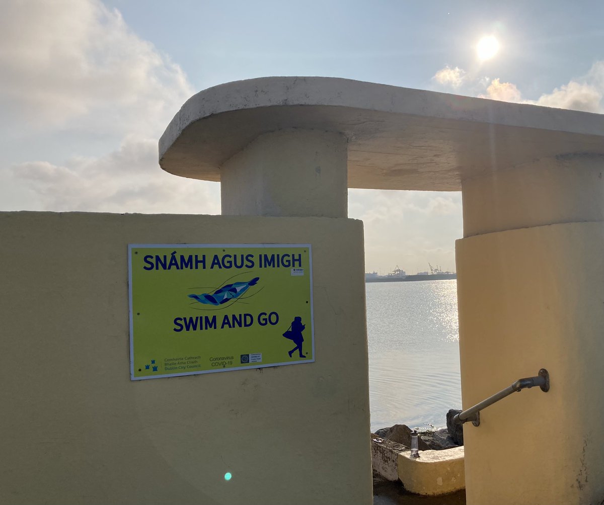 MariaCanEmb's tweet image. An amazing staycation day in #Dublin. Afternoon spent at the fascinating @NatPrintMuseum with an original copy of the Proclamation on display and an evening swim at the Bull Wall. Incredible day in glorious sunshine #lovedublin 💙