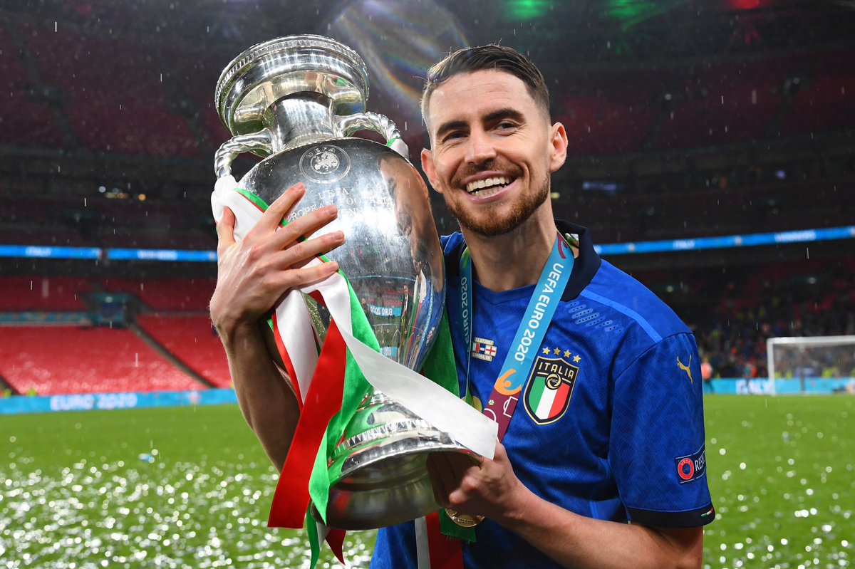 talkSPORT's tweet photo. 🇮🇹 Jorginho has been named the UEFA Men’s Player of the Year! https://t.co/ALGkI7tmFg