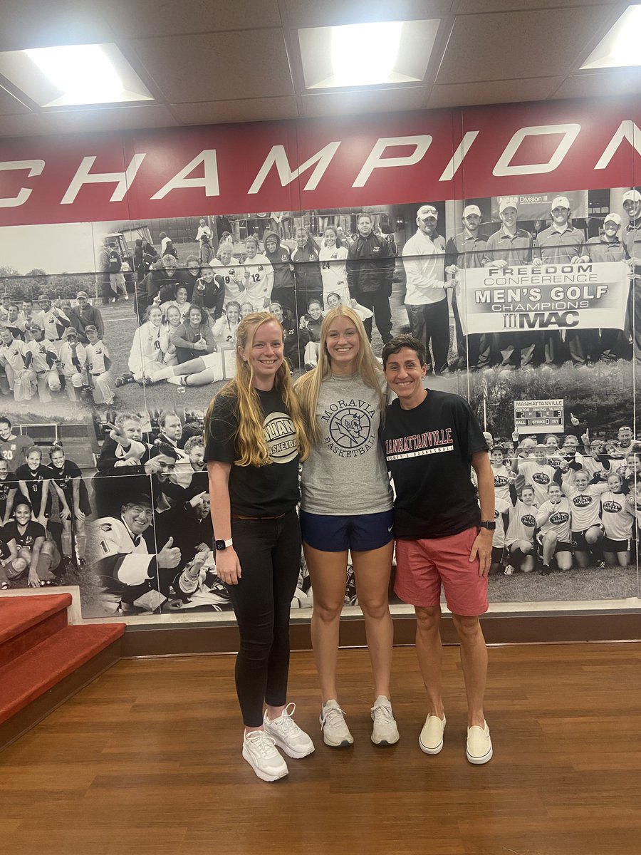 I wanna thank coach Vlahakis for having me come out to visit the campus today! Had such a great time and could definitely see myself as apart of the team. @Mville_College