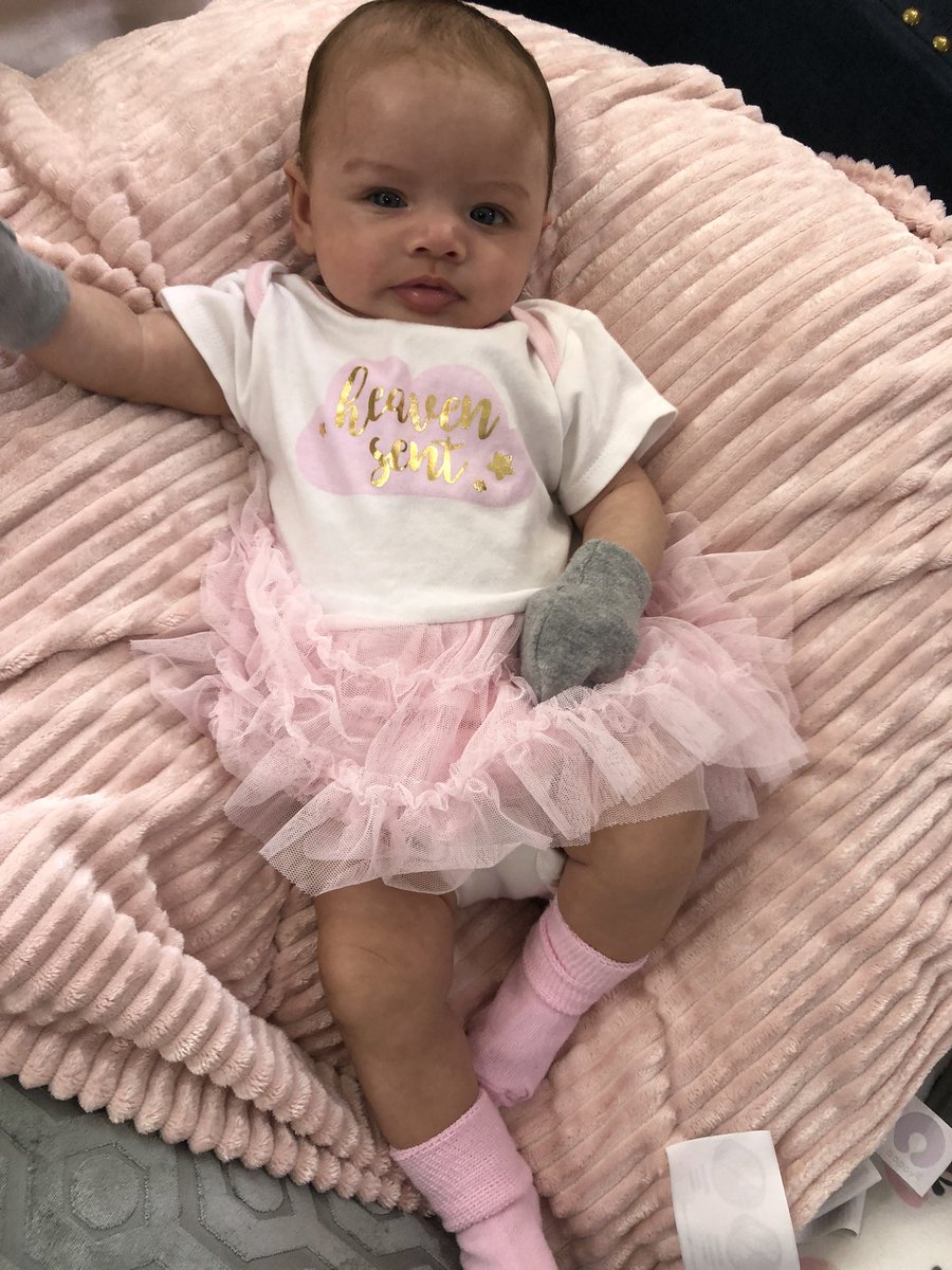 itsmadisonstar's tweet photo. #ShopSmall https://t.co/WcXXDUeU1Q #babies #clothing #accessories #babyregistry #fashion #momlife #pregnant #blog https://t.co/5LidJxhJpr