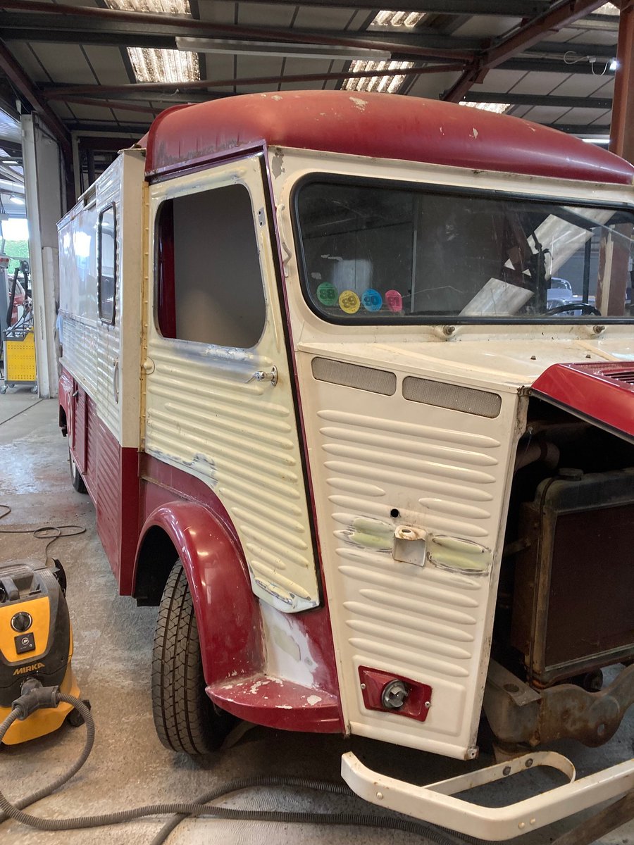 In the paintshop today, an increasingly rare long wheel base H <a href="/HVanworld/">HVanworld</a>